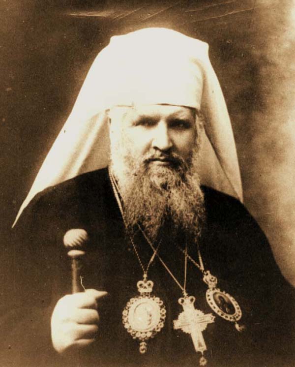Митрополит Андрей Шептицький — глава УГКЦ, меценат і важлива постать українського культурного життя. Фото 1921 р., Wikimedia Commons, public domain.